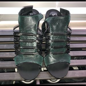 L.A.M.B. Aqua/black shoes